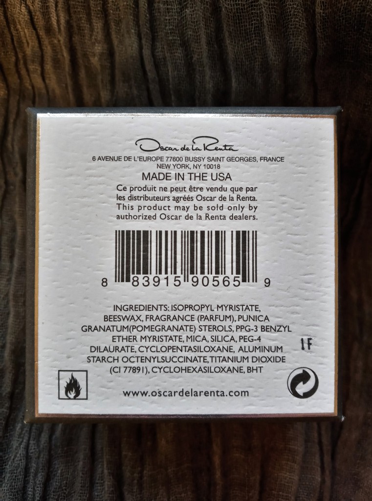 The bottom of the Esprit D'Oscar ring box, listing ingredients